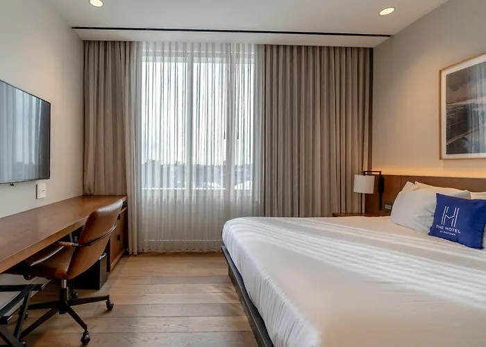 The & Athletic Club At Midtown 4*