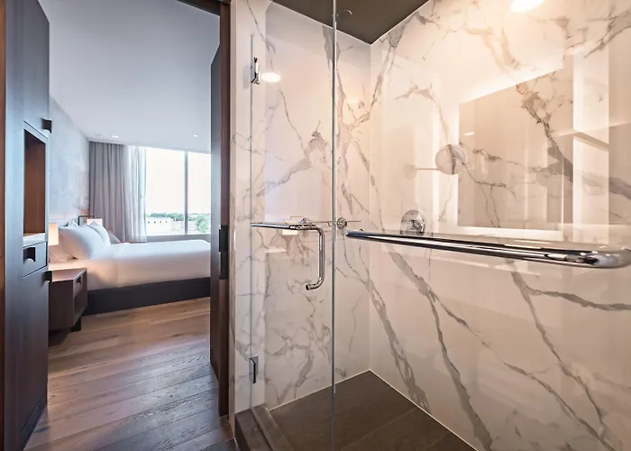 The & Athletic Club At Midtown Resort 4*