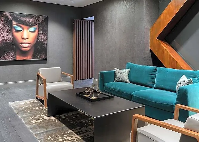 The & Athletic Club At Midtown Resort Chicago