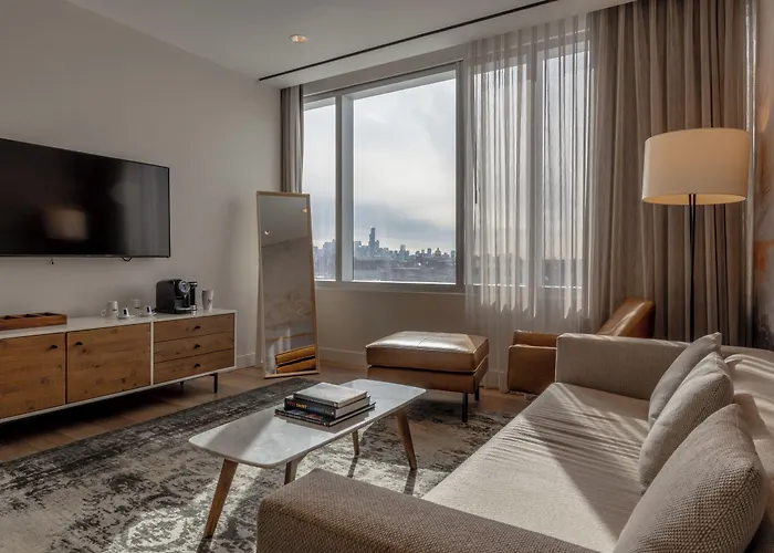 The & Athletic Club At Midtown Resort Chicago